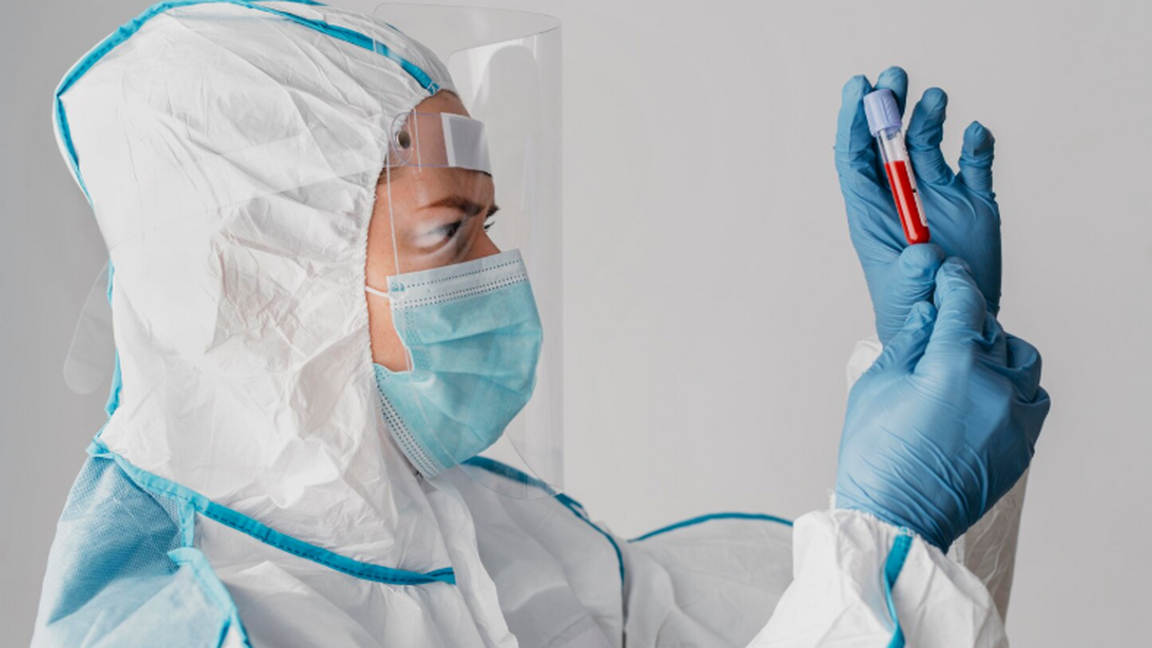 Иммунолог Владислав Жемчугов сообщил о карантин...