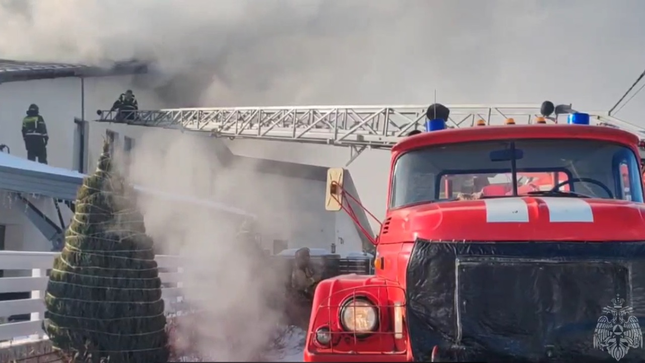 Сообщение о возгорании поступило в 09:46