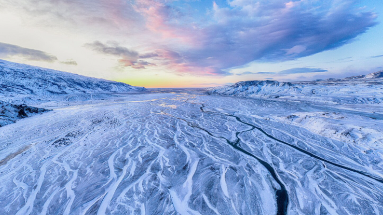Во время международной антарктической экспедици...