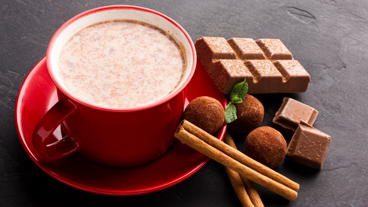 Популярный десерт из какао способен помочь заме...