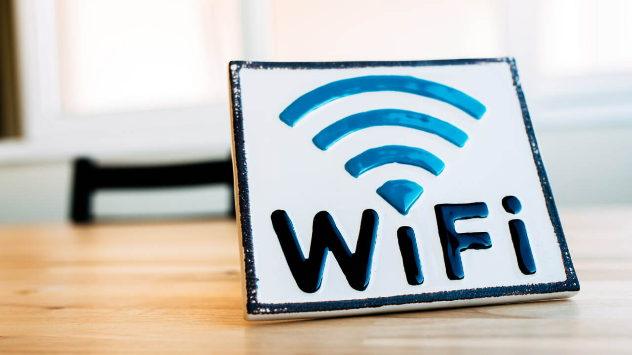 Австралиец получил 7 лет за кражу данных через фейковый Wi-Fi Австралийский суд вынес приговор 44‑летнему муж...