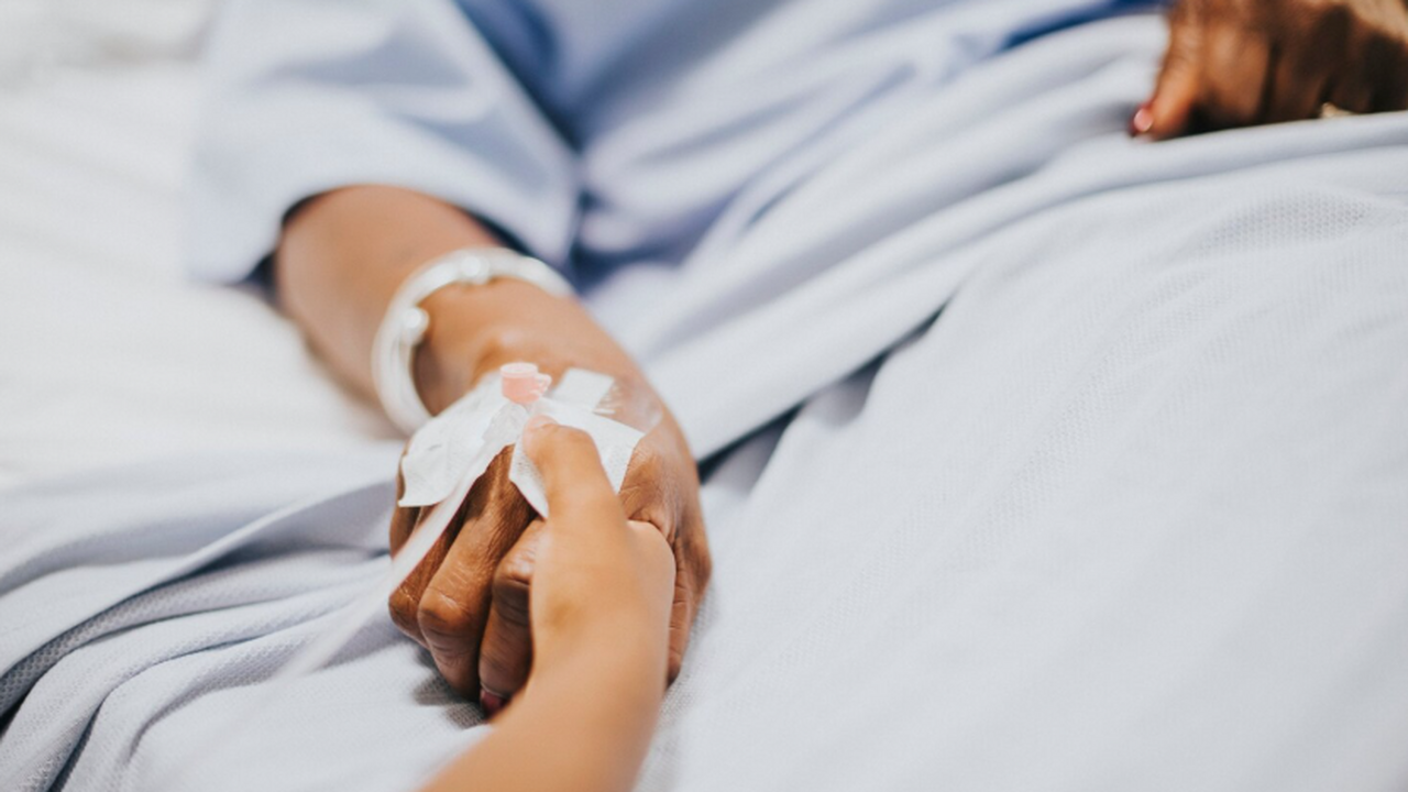 Нейрохирург из США Эбен Александр сообщил, что ...