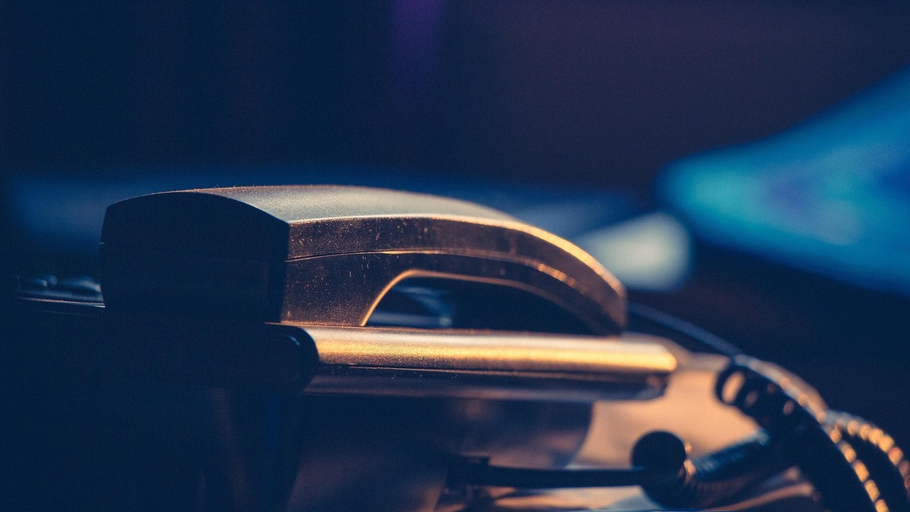 Нетрезвый мужчина позвонил в УФСБ и сообщил о м...