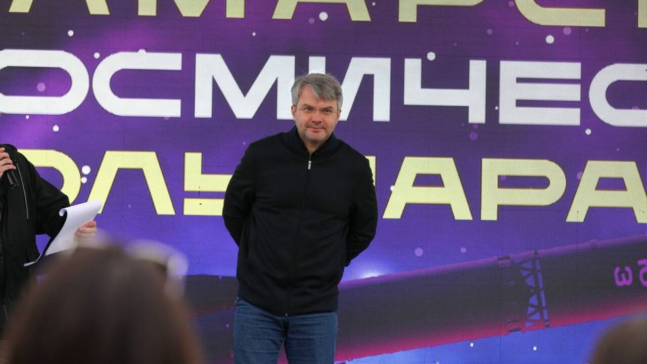 Он продолжит профессиональную деятельность за п...