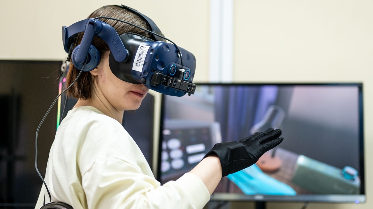 В СамГМУ создали VR-комплекс для восстановления навыков при поражениях ЦНС Разработка ученых делает реабилитацию более наг...