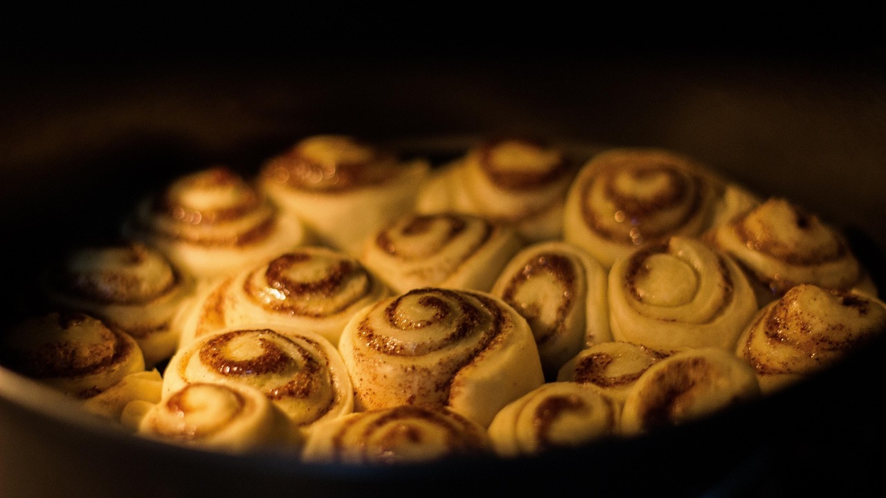 Американская сеть пекарен Cinnabon возобновила деятельность в Самаре Она открылась в ТЦ "Космопорт"