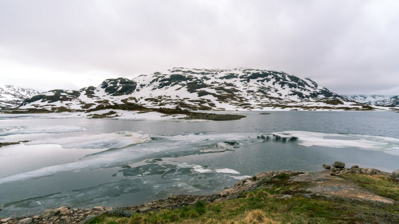 Учёные нашли новый остров в море Уэделла во вре...