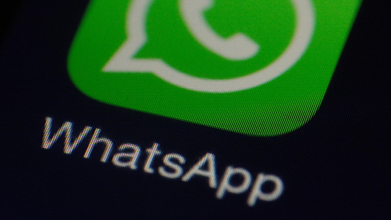 Новый механизм защиты от спама не затронет обычных пользователей WhatsApp Новая функция ограничивает рассылку незнакомым ...