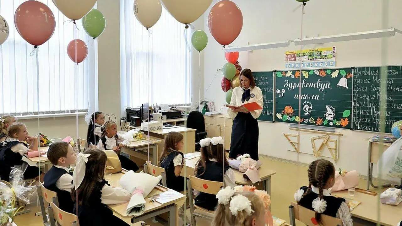 Роспотребнадзор Самарской области дал советы родителям по выбору школьной формы Гигиенические требования к школьной форме соотв...