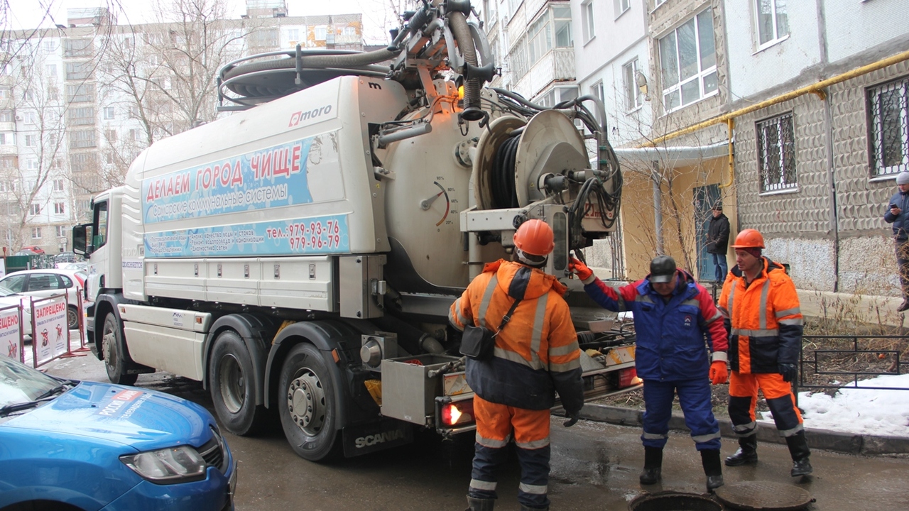 Жители дома в Самаре игнорируют правила пользования канализацией Дом на Дачной считается одним из самых проблемн...