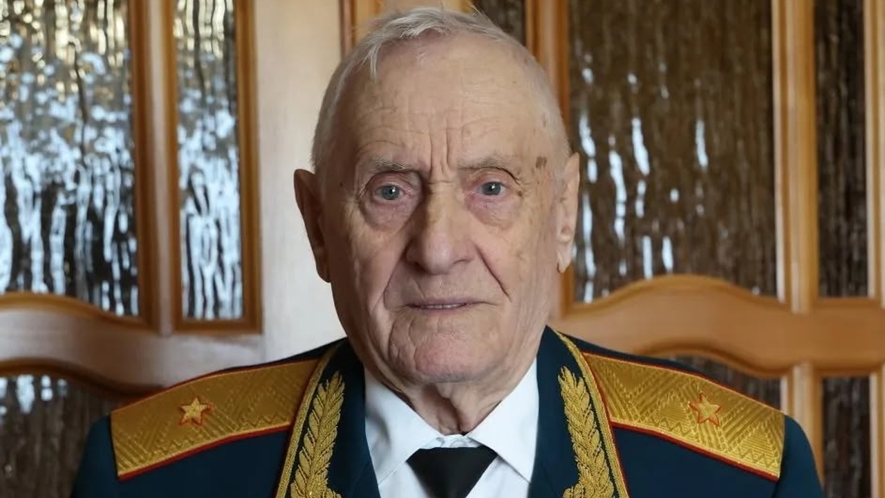 Среди действующих военных врачей есть немало ег...