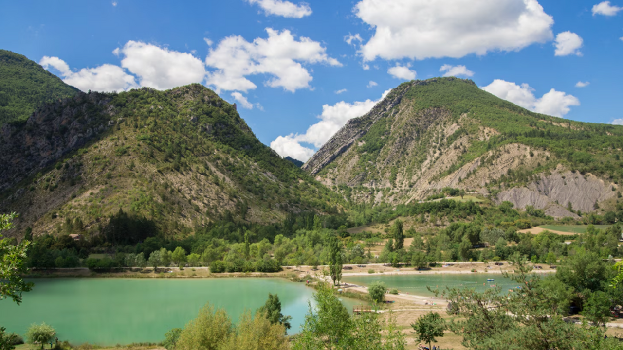 Геоисследования в Монголии выявили 3000-летние курганы бронзового века Разведка минеральных ресурсов в Монголии неожид...