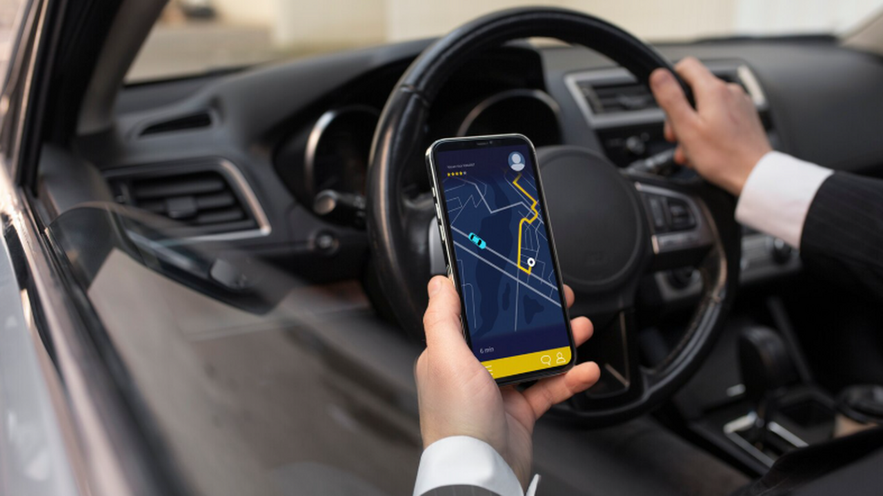 Такси по-новому: какие автомобили смогут работать после 2026 года в России С 2026 года в России такси смогут работать лишь...