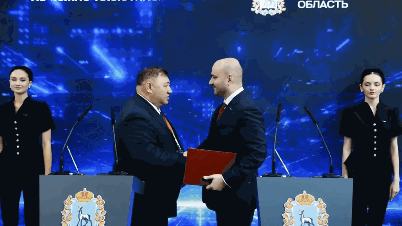 В среду, 3 июня, в рамках ПМЭФ губернатор Самар...