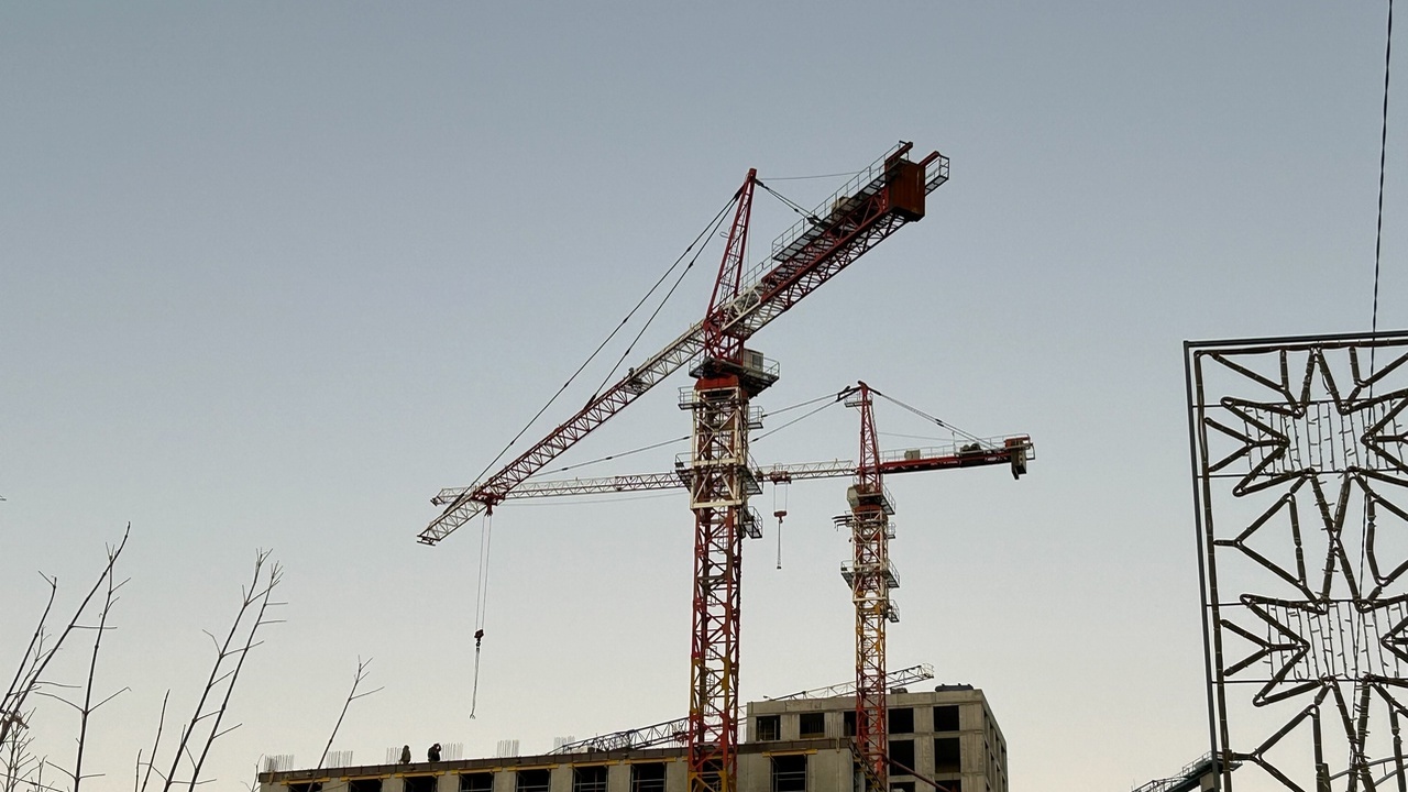 Собственник недостроя на улице Авроры в Самаре игнорирует письма мэрии с апреля Администрация города намерена обратиться в Минс...