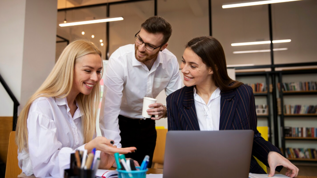 Самарцев ждут длинные майские выходные. День от...