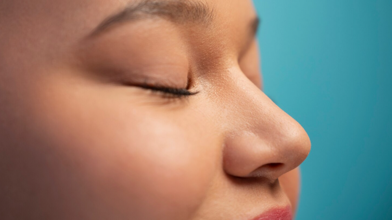 Повреждения слизистой оболочки носа могут повыш...