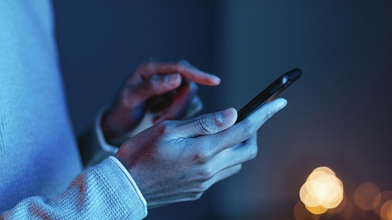 20 тысяч официальных каналов уже работают в мессенджере Max, их аудитория превысила 2 млн подписчиков. 1 декабря 2022 года появился федеральный закон ...