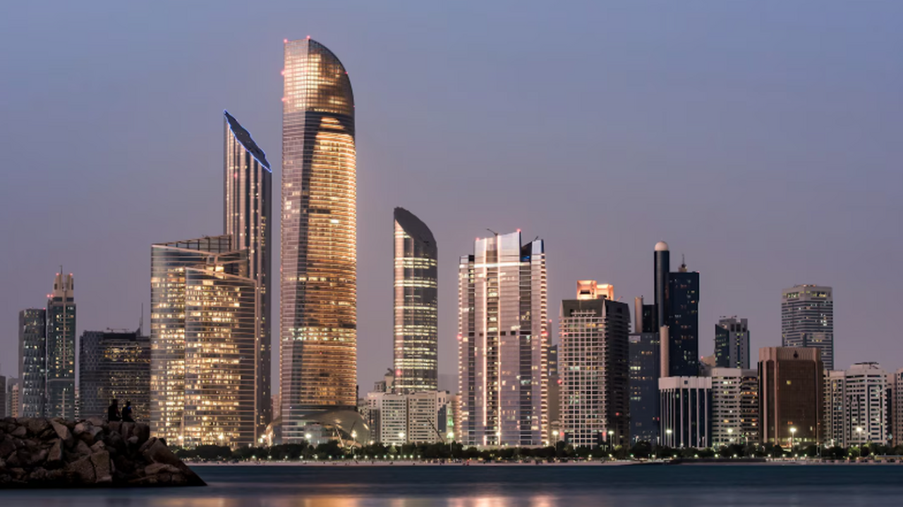 В феврале 2026 года туры в Эмираты стали рекорд...