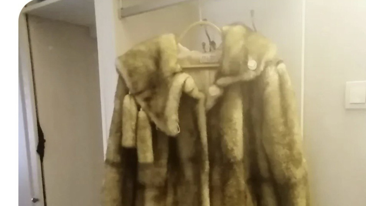 По утверждению продавца, изделие находится в от...