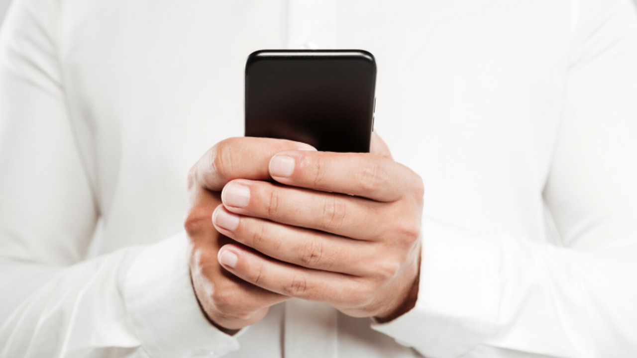 Самарцам рассказали, как быстрее распознавать мошенников в мессенджере МАХ В мессенджере МАХ появилась подсказка, сохранён...