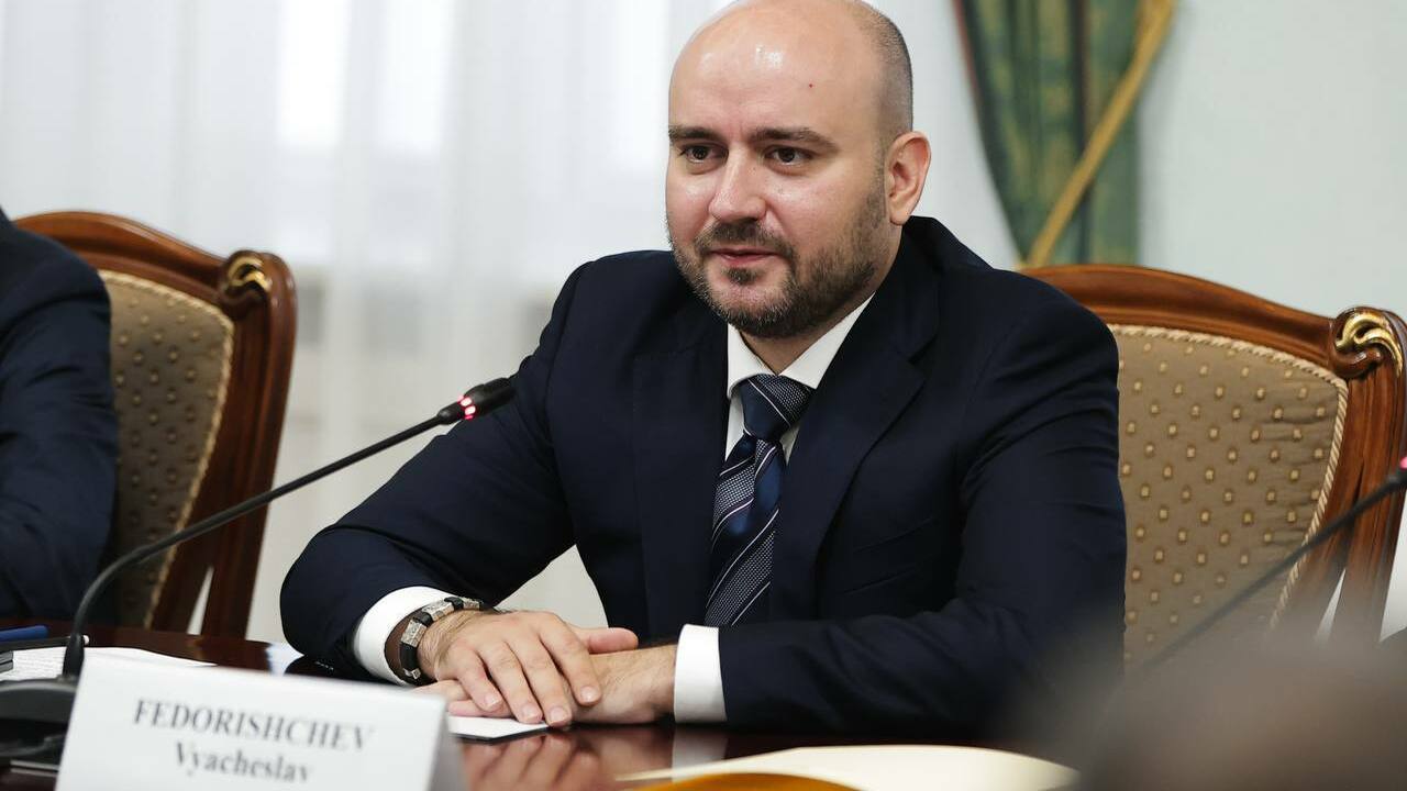 В понедельник, 8 сентября, губернатор Вячеслав ...