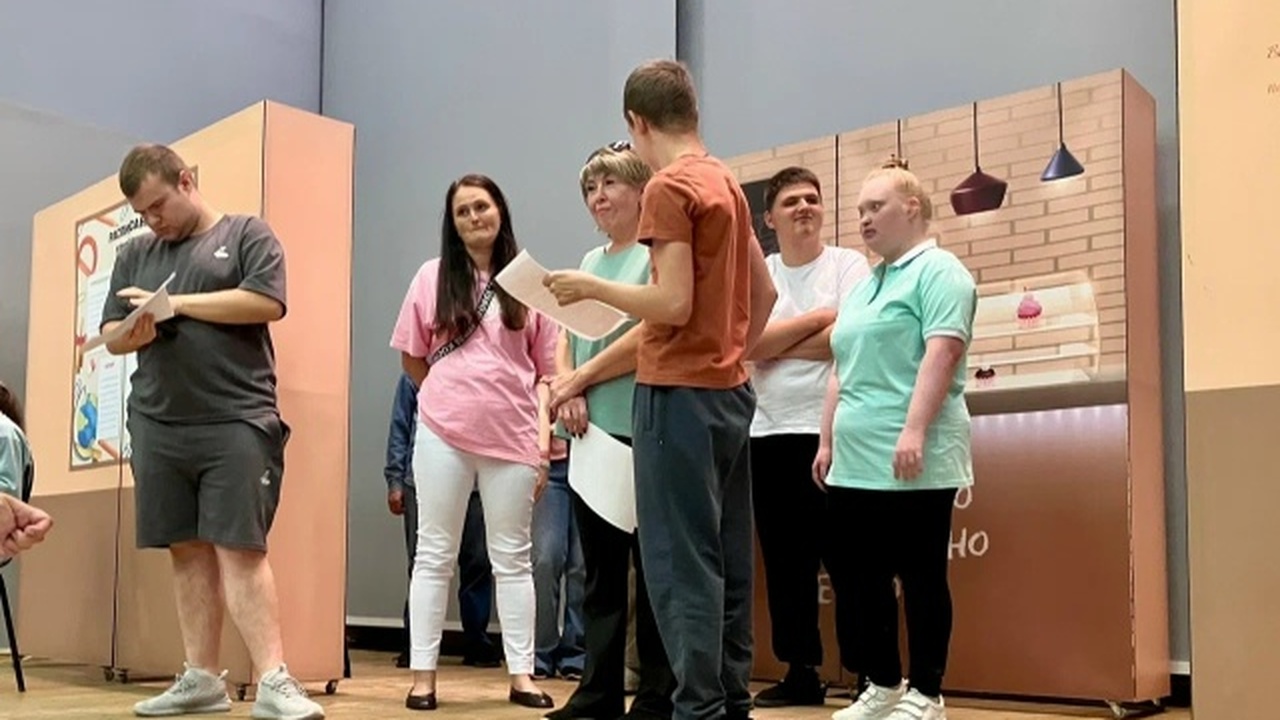 В рамках проекта на постоянной основе организую...