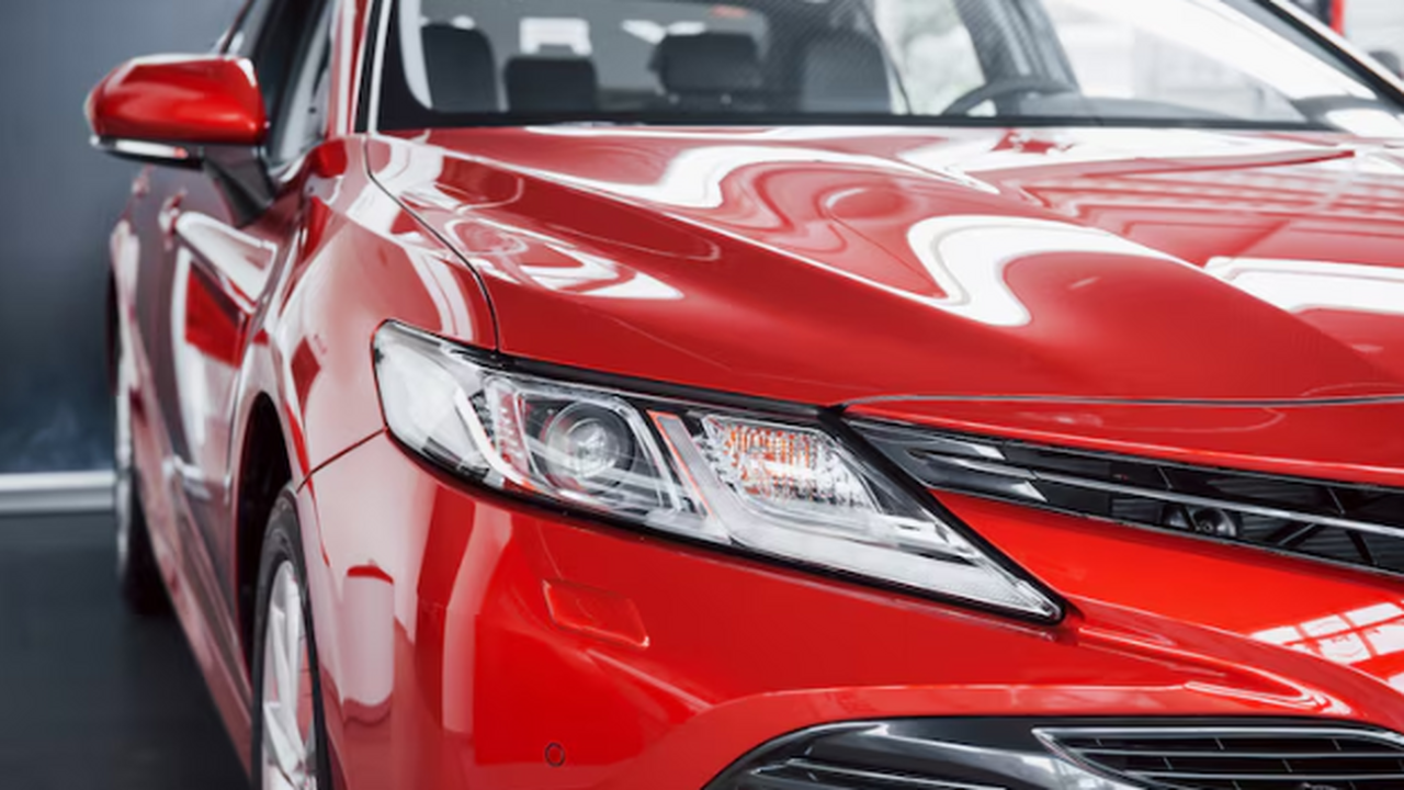 Штрафы за неправильные фары могут вырасти: повышение для россиян в 10 раз Штрафы за слепящие фары вырастут в 10 раз: 5 ты...