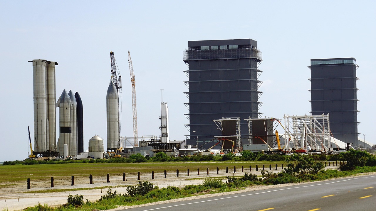 Производство некоторых элементов еще продлжается