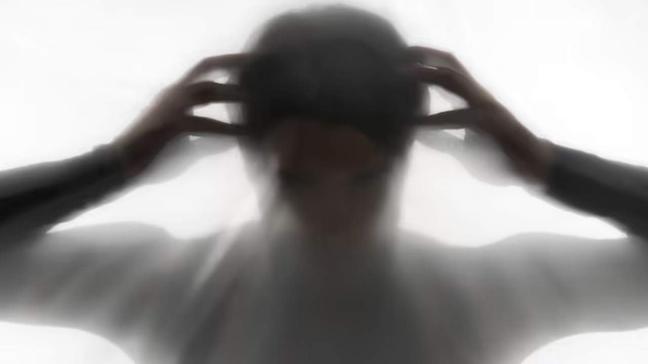 При шизофрении ослаблены связи зон, отвечающих за внимание и решения Авторы также зафиксировали ослабление взаимодей...