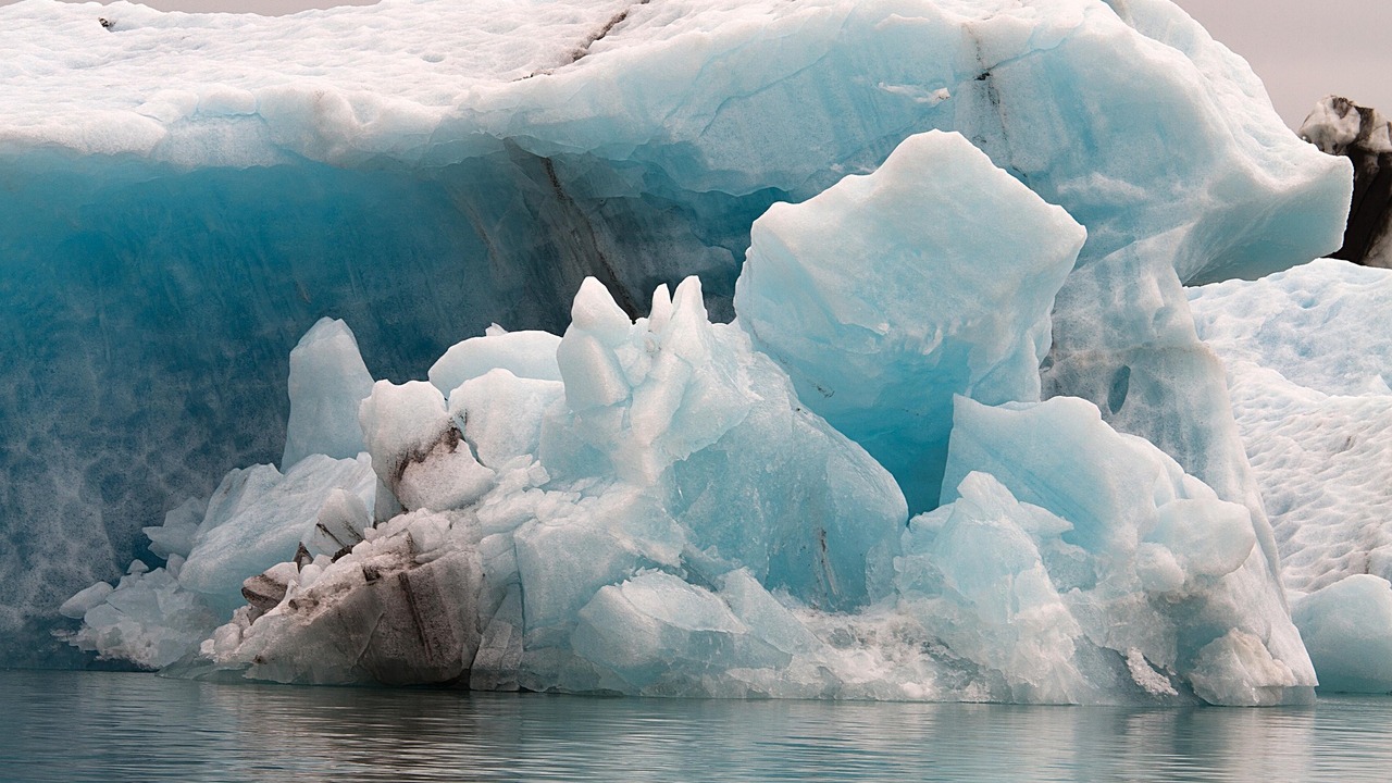 Данный айсберг считался самым большим на планете