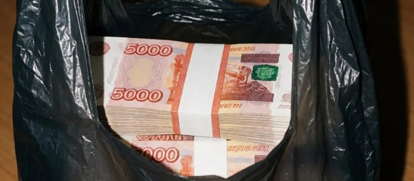 Он сообщил, что действовал по указаниям других ...