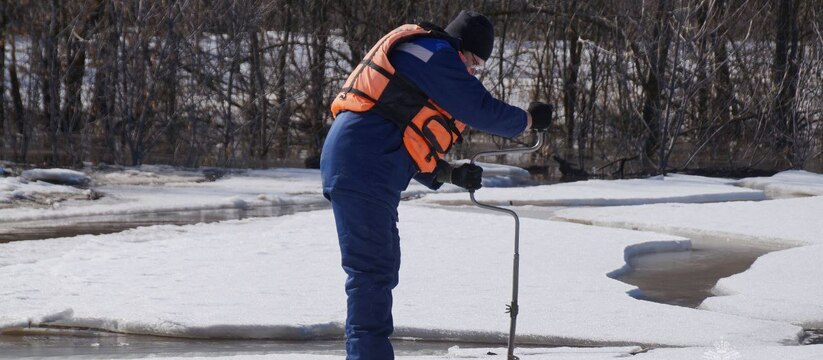 Идет постоянная борьба: В Самарской области взрывают лед на реках