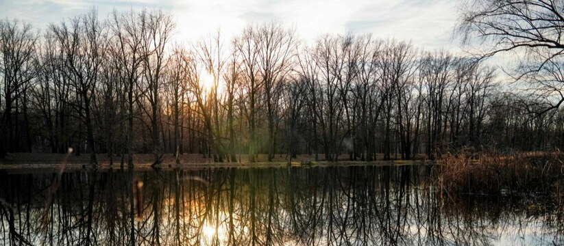 Кроме того, до 2 декабря действует режим НМУ