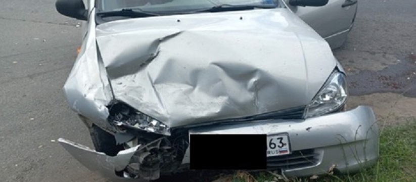 В Тольятти женщина пострадала в аварии на перекрестке