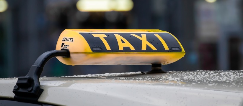 Российские депутаты предложили еще одно нововведение в такси