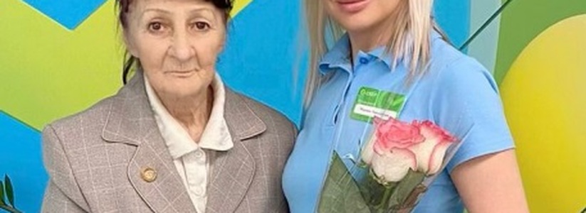 "Сохранила 150 тысяч рублей": В Тольятти сотрудница банка спасла пенсионерку от мошенников