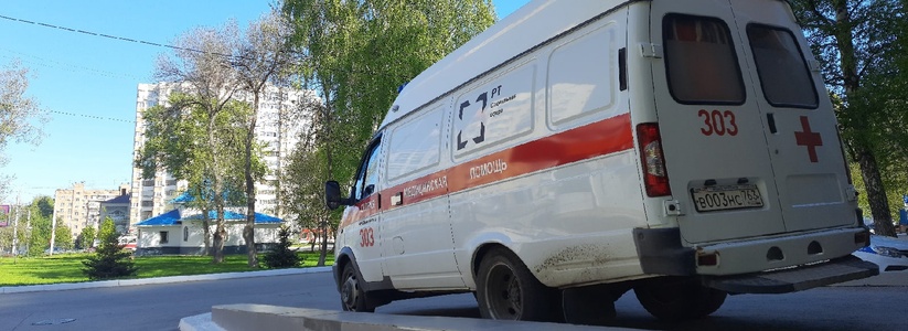 В Самаре на тротуаре на улице Печерской нашли тело 11-летней девочки В Самаре на тротуаре нашли тело 11-летней девочки