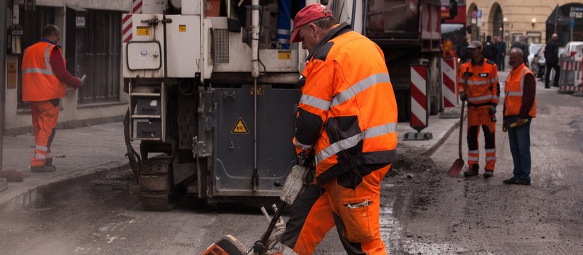 Мигранты получат право на бесплатную медпомощь в регионе через 5 лет работы Также мигранты с 1 декабря будут обязаны сдават...