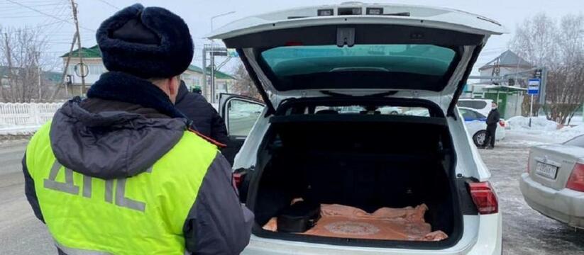 С 3 марта начнут лишать прав за эти вещи в багажнике: ГИБДД проведет проверку водителей