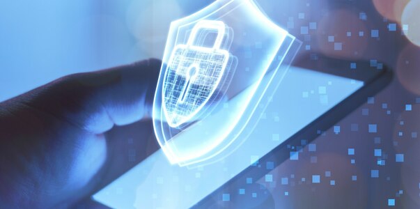 ВТБ предупреждает о новых схемах инвестиционног...