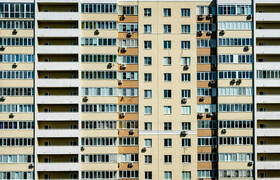 В российских многоквартирных домах лоджии встре...