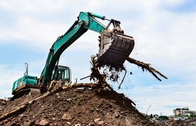 В Самаре хотят снести заброшенное здание киноте...