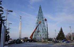 Отмена гуляний - не помеха. В центре Самары поя...