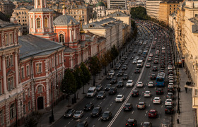 В Москве чаще покупают китайские и мировые авто...